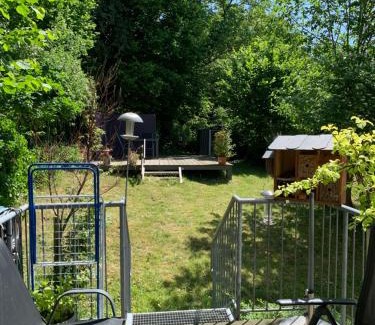 Bensberg Apartment | Wohlfühlferienwohnung mit Terrasse in Bensberg