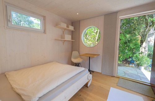 Unterdießen Cabin | Wohnkubus mit Terrasse, Nähe Ammer-/starnberger See, Berge, Neuschwanstein