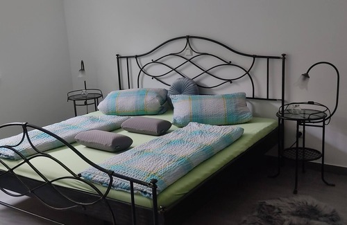 Deining Apartment | Wohnung für Firmen und Familien,tolle Gratis Angebote Siehe Beschreibungstext