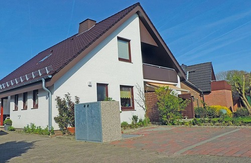 Busumer Deichhausen Apartment | Wohnung im Schönen Büsumer Deichhausen an der Nordsee, 2 km von Büsum Entfernt