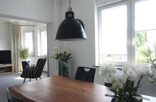 Dessau-Rosslau Apartment | Wohnung in Stadtvilla, Dessau-Ziebigk