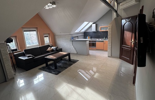 Glogow Condo | Wohnung in Stadtzentrum