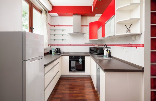 Muranow Apartment | Wola Anielewicza Homely Apartment