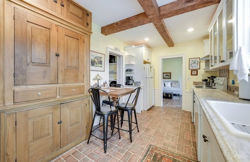 Westler Lake House | Wolcottville Farmhouse: 18 Mi to Shipshewana