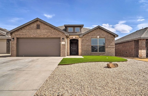 Wolfforth House | Wolfforth Home w/Yard ~ 14 Mi to Lubbock