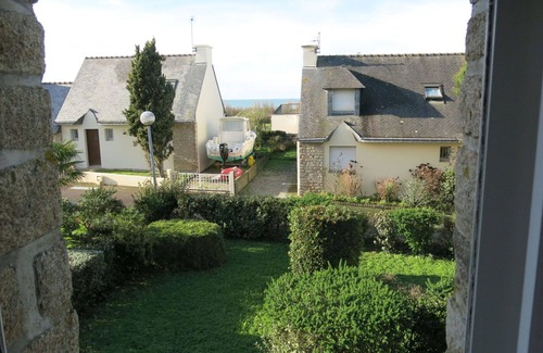 Saint-Gildas-de-Rhuys House | Wonderful villa for 4 guests with WIFI, TV, terrace, pets allowed and parking