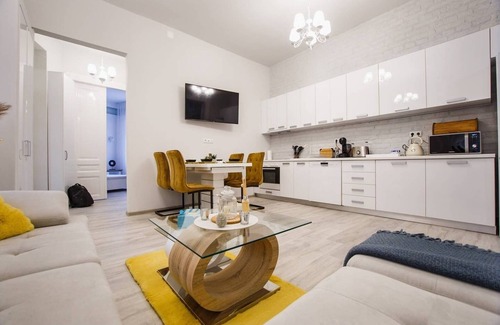 Oradea Apartment | Wonderful 2 bedroom Central Apartment
