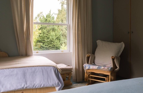 Rathdrum House | Wonderful 7-bedroom period home (+sauna +views)