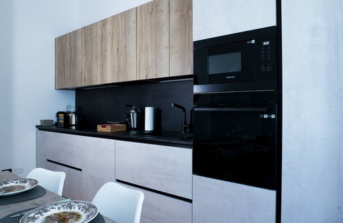 Porta Romana Apartment | Wonderful apartment in the historic center of Milan - KING SIZE BED