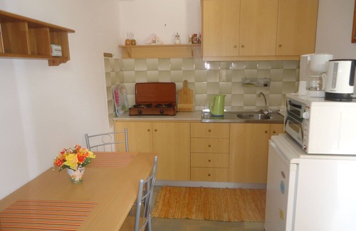 Molos Villa | Wonderful Apartments in a stunning enviroment by the sandy beach in Corfu