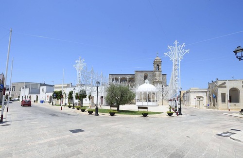 Giuggianello Apartment | Wonderful Aurora holiday home