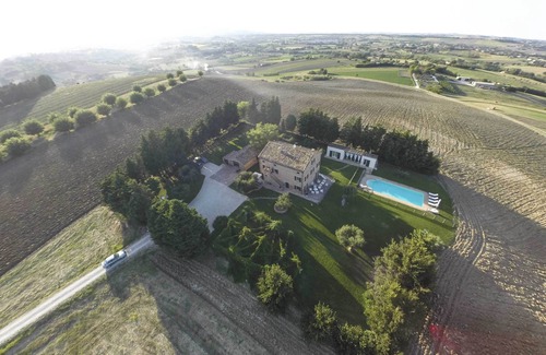 Treia House | Wonderful B&b in Marche
