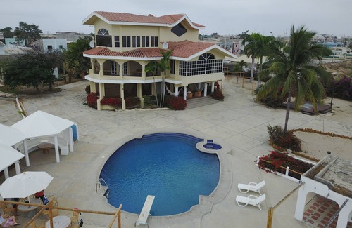 Salinas House | Wonderful beachfront vacation house