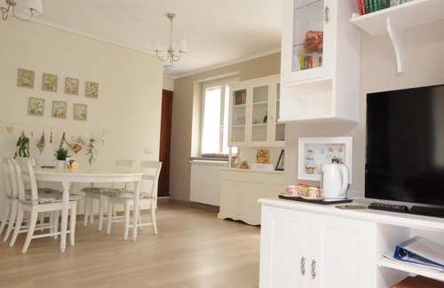 Sutri Apartment | Wonderful Country House: cozy, quiet and bright, near National Golf.