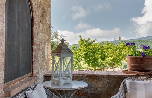 Simignano Ski Chalet | Wonderful family chalet, with swimming pool and panoramic terrace