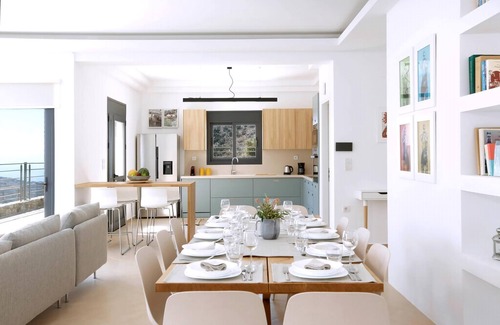 Vrachasi Villa | Wonderful Family Villa Crete | Villa Aires | Private Pool | 4 bedrooms |.