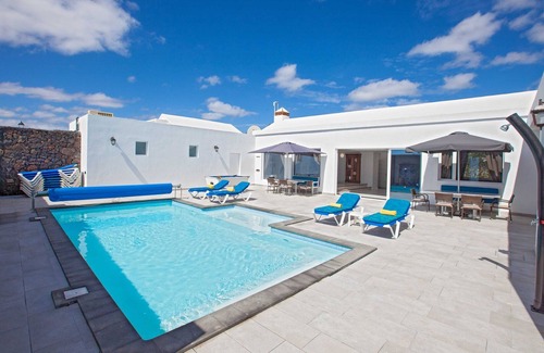 Los Mojones Villa | Wonderful Los Mojones Villa | Casa Penyas Blancas | Modern 6 bedroom Villa |.