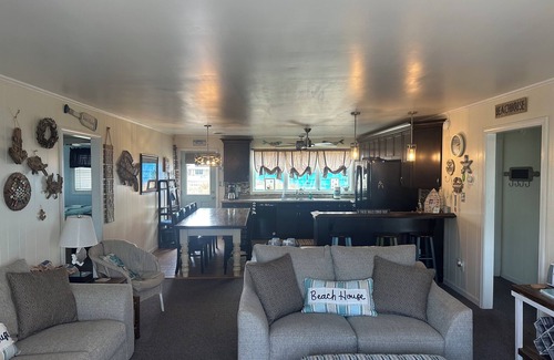 South Nags Head House | WONDERFUL OCEAN VIEWS IN THIS COZY BEACH HOUSE
