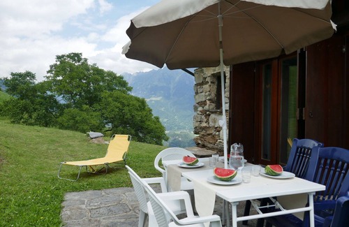Acquarossa House | Wonderful private villa for 6 people with WIFI, TV, patio, pets allowed and parking