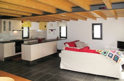 Ponto Valentino House | Wonderful private villa for 8 people with TV, patio, pets allowed and parking