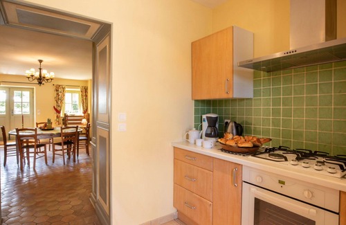 La Tagniere House | Wonderful private villa for 8 people with WIFI, pool, TV, patio, pets allowed and parking