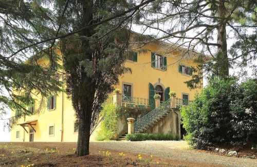 Pomarance Villa | Wonderful private villa for 13 guests with private pool, WIFI, TV, patio, panoramic view and par.