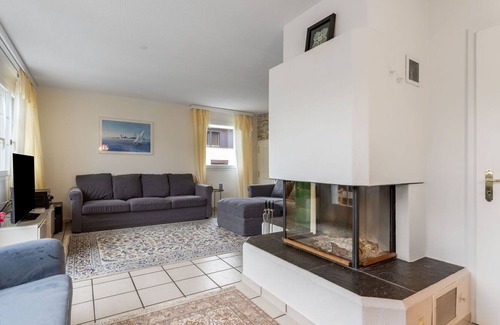 Oberiberg Villa | Wonderful private villa for 5 guests with WIFI, TV, patio, panoramic view and parking