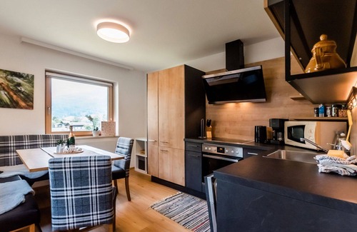 Taxenbach House | Wonderful private villa for 8 people with WIFI, TV, terrace and pets allowed