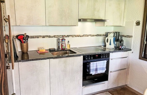 Bouveret House | Wonderful private villa for 4 guests with WIFI, TV, pets allowed and parking