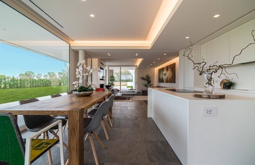 Trambacche di Veggiano Villa | Wonderful private villa with WIFI, private pool, A/C, veranda and parking, close to Padua