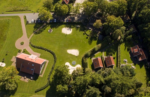 Enschede Villa | Wonderful private villa for 20 people with WIFI, TV and parking