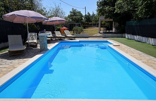 Labin House | Wonderful private villa for 7 guests with A/C, WIFI, private pool, TV, terrace and pets allowed