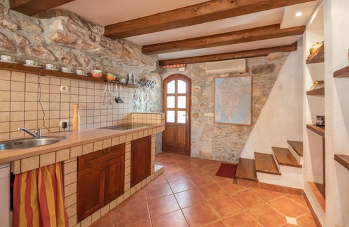 Zagore House | Wonderful private villa for 8 people with private pool, A/C, WIFI, TV, terrace and panoramic view