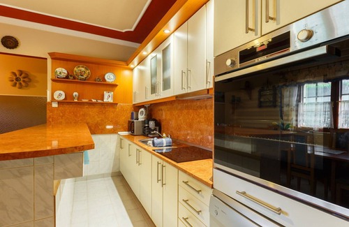 Balatonkiliti House | Wonderful private villa for 10 guests with WIFI, A/C, private pool, TV, patio and parking