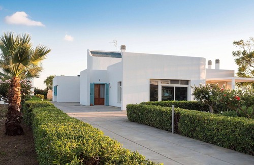 Nubia Villa | Wonderful private villa with private pool, A/C, WIFI, TV, patio, panoramic view and parking