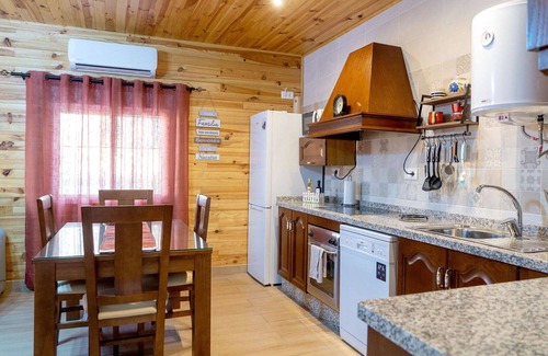 Cabra Villa | Wonderful private villa with WIFI, private pool, A/C, TV, terrace, pets allowed and parking