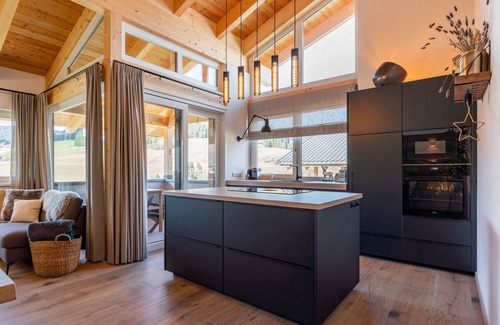 Sankt Lambrecht House | Wonderful ski in-ski out lodge with sauna