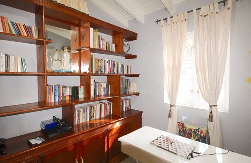 Fort George Heights Villa | Wonderful Villa at Kent Christ Church
