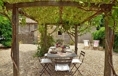 Vivo dʼOrcia House | Wonderful villa for 5 people with pool, WIFI, TV and patio