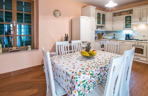 Sibenik Old Town House | Wonderful villa for 5 people with WIFI, A/C, TV, terrace and parking