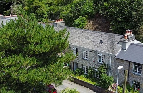 Pentewan House | Wonderful villa for 6 people with TV and parking