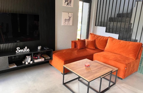Tropie Apartment | Wood Lake Rożnów