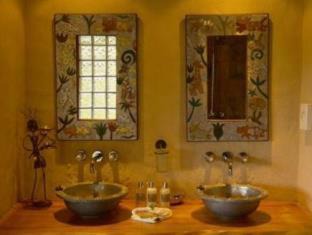 Addo House | Woodall Country House and Spa
