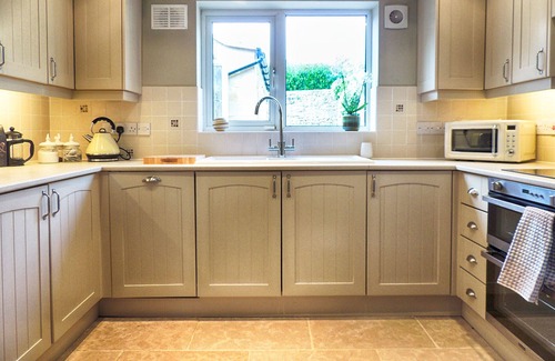 Bourton Cottage | Woodbine Cottage