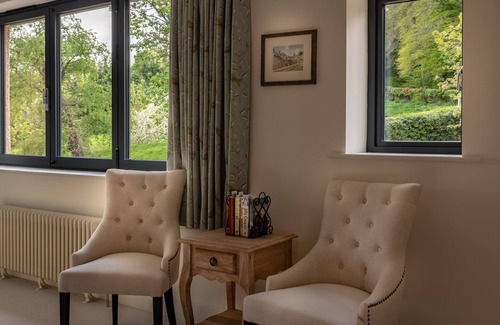 Inchbrook House | Woodchester Valley House