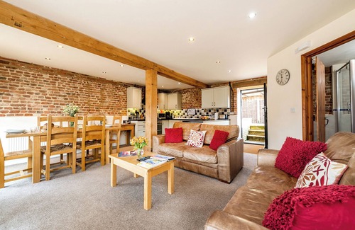 Beccles Cottage | WOODCOCK, pet friendly, character holiday cottage in Wheatacre