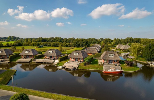 Midlaren House | Wooded Park Retreat in Drenthe