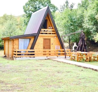 Pricelje Apartment | Wooden House Šapat sela
