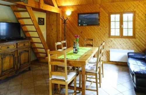 Denneville House | Wooden House by Beach near Barneville