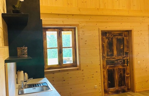 Rassach Ski Chalet | Wooden Nature Chalet with Pool & Terrace – Quiet Getaway in Styria